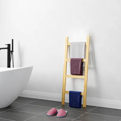 Obrázok produktu pre Rebrík na uteráky "Luumäki" so 4 priečkami borovicové drevo 120 x 47 cm prírodné farby