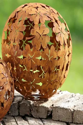 Produktbild von Kugel Klee Metall Eisen rost Dekokugel Kleeblatt Gartendeko Ø 35 cm