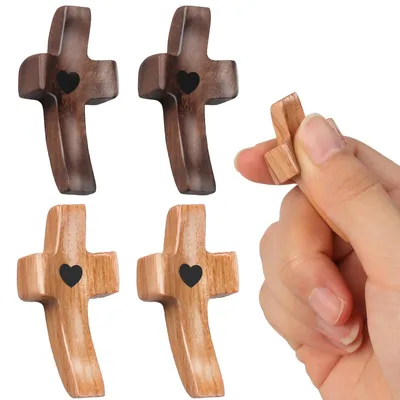 4 handgehaltene Holzkreuze, Gebetskreuz mit Herz, 5x2,5 cm