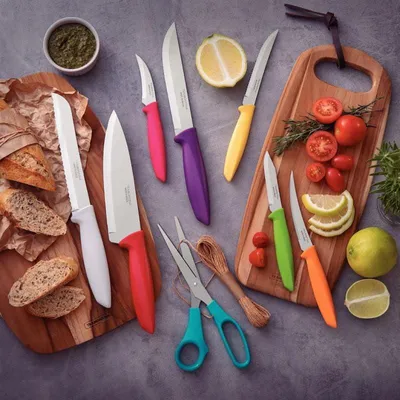 Produktbild von Küchenmesser Set von 8 - Schälmesser, Tomatenmesser, Brotmesser, Kochmesser, Steakmesser, Schere, Gemüsehacker