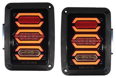 Productafbeelding van Achterlichten, volledig LED, geschikt voor JEEP Wrangler JK, modeljaren 2007-2017, kleur: rookglas.