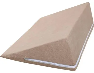 Image de POVLAK pour oreiller en forme de coin - 80x50x20 cm - Marron