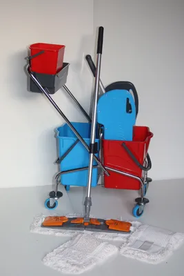 Produktbild von CleanSV® Wischset üc chrom Laschenmop 50 cm Profi Lamohalter, Ablage + 5 L- Eimer, Reinigungswagen 2 x 18 Liter Eimer, Presse, Deichsel, 1 Laschenmop Profi Halter, 3 x Laschenmop Baumwolle, Teleskopstiehl