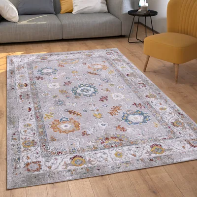 Image de Tapis salon à poils courts motif oriental ornements vintage dimensions 120 x 160 cm