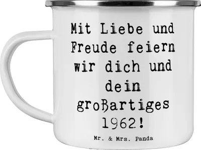 Produktbild von Mr. & Mrs. Panda Teetasse Spruch 1962 Geburtstag - Weiß - Geschenk, besondere Geschenke, becher emaille, Glückwunsch, Teebecher, Freundschaft, wertschätzen, Tasse, Pott