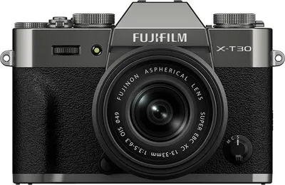 Produktbild von Fujifilm X-T30 III spiegellose APS-C-Kamera mit 26,1 MP + FUJINON XC 13–33 mm f/3,5–6,3 OIS-Objektiv in Charcoal Silver