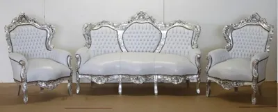 Produktbild von Casa Padrino Barock Sofa Garnitur Weiß Lederoptik / Silber + 2 Sessel - Wohnzimmer Barock