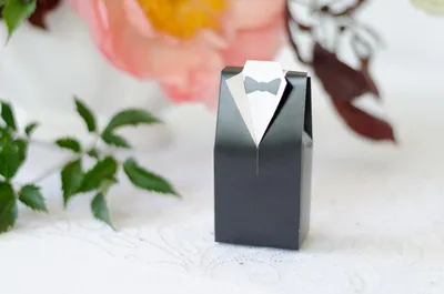 Immagine prodotto di Scatola per regali 5x3x9,5 cm Sposo 10 pezzi Nero Bianco