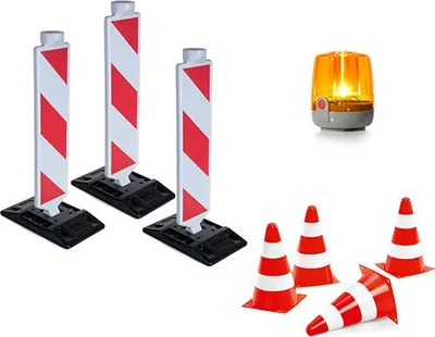 Produktbild von Rolly Toys Zubehör Set Service, 3x rollyBake, 1x rollyFlashlight, 4x rollyPylons