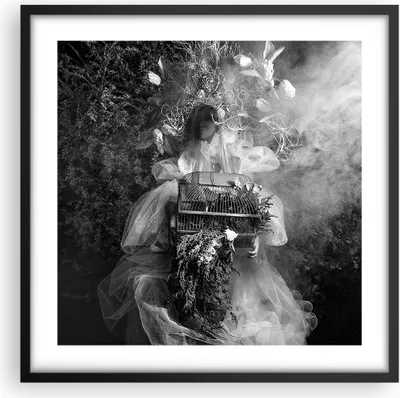 Produktbild von Gerahmtes Poster - Schwarzer Rahmen - Retro Vintage Frau - 50x50 cm - Wand Bild - Wanddeko - Wandbilder - Kunstposter - Wandposter - Bilderrahmen - Bilder - Kunstdruck - P2BAC50x50-4940