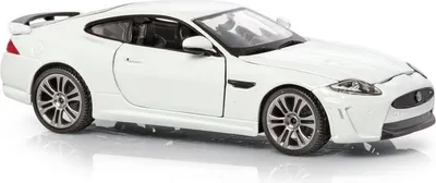 Produktbild von Bburago Plus Jaguar XKR-S 1:24 weiß