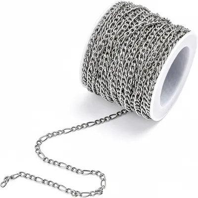 Produktbild von Edelstahl-Gliederkette - 10 m Länge - Zur Schmuckherstellung und DIY-Projekte - Silberfarben
