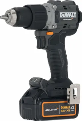 Produktbild von DEWALT Akku-Schlagbohrschrauber 18V , inkl. 2 x Akkus (18 Volt / 4Ah) und System-Schnellladegerät