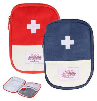 Produktbild von Erste Hilfe Tasche Klein, 2 Stück, Mini Reiseapotheke, Wasserdicht, Oxford Stoff