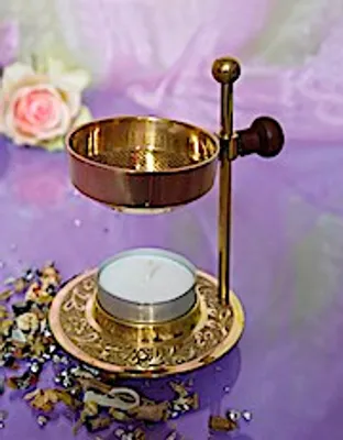 Produktbild von Weihrauchbrenner Oman golden aus Messing, Stufenlos höhenverstellbar
