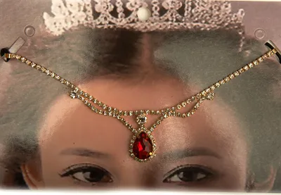 Produktbild von Strass-Haarschmuck mit Stein gold