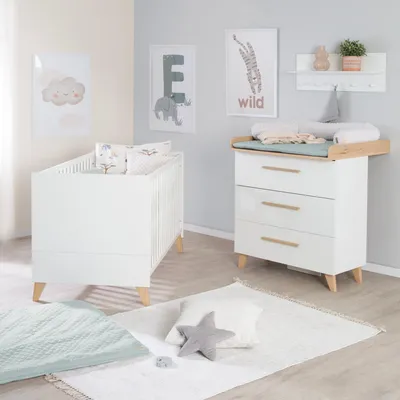 Produktbild von roba Babymöbel Set Leon 2-teilig - Kombi-Kinderbett 70x140 cm & Wickelkommode 3 Schubladen mit Vollauszug - Füße und Griffe aus Massivholz