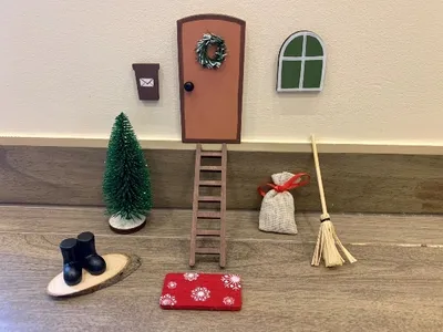 Produktbild von Wichtel Tür Set 10-teilig  (Tür h=10cm)