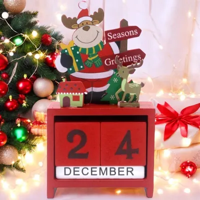 Produktbild von Weihnachtskalender aus Holz mit Rentier - rot - Weihnachtsdekoration