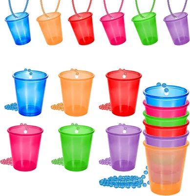 Produktbild von 12 bunte Schnapsgläser zum Umhängen mit Kette für Junggesellenabschiede und Bachelorette-Partys