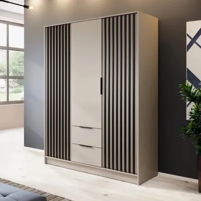 Produktbild von Kleiderschrank Stilo Kaschmir Beige mit Lamellen – 155 cm, 3 Türen, 2 Schubladen, Trendfarbe