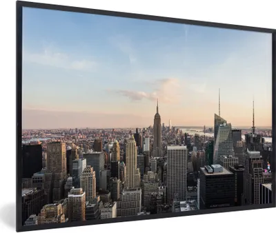 Produktbild von MuchoWow® Gerahmtes Poster New York - Skyline - Winter 90x60 cm - Poster mit Schwarzem Bilderrahmen Wandposter Rahmen Foto Bilder - Fotorahmen - Foto-Plakat