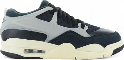Produktbild von Nike Air Jordan 4 RM "Black Sail Coconut Milk" Schwarz/Weiß, Größe: 44,5