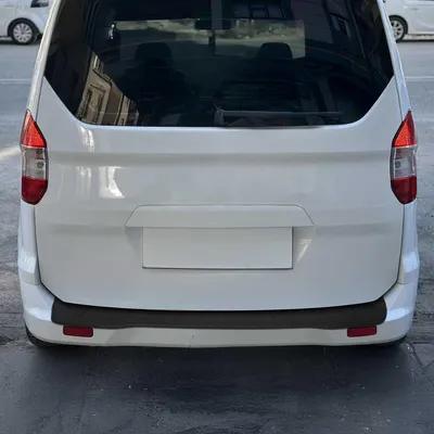 Immagine prodotto di Protezione soglia Bagagliaio Paraurti per Ford Tourneo Courier 2014-2023 Nero ABS