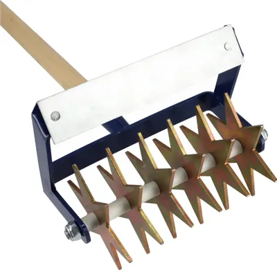 Produktbild von Gartenkultivator, Metall, 42 cm x 15 cm, 6-Klingen-Design, Geeignet für Gartenboden, 1,5 kg