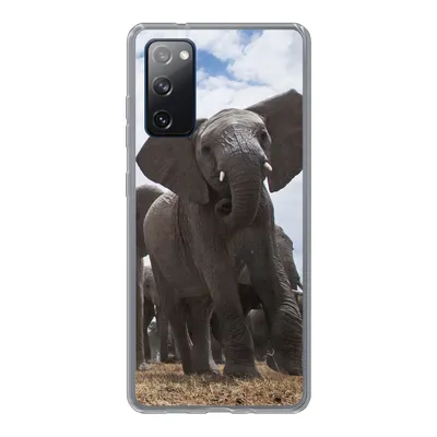 Produktbild von MuchoWow® Handyhülle Schutzhülle Hülle für Samsung Galaxy S20 FE Elefant - Tiere - Natur - Flachland Silikon Softcase Handy Hülle - Abdeckung