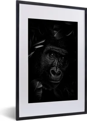 Produktbild von MuchoWow® Gerahmtes Poster Botanischer Affe vor dunklem Hintergrund - schwarz und weiß 40x60 cm - Poster mit Schwarzem Bilderrahmen Wandposter Rahmen Foto Bilder - Poster in Rahmen