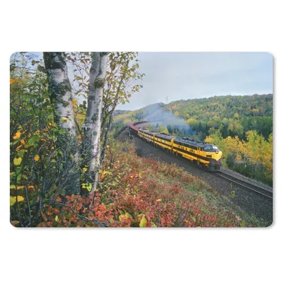 Produktbild von MuchoWow® Mauspad Mousepad Ein gelber Dampfzug in einer grünen Landschaft 27x18 cm - Mousepads - Maus Mat - Pad - Mausunterlage - Büroartikel - Desk Matten