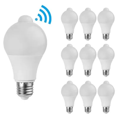 Produktbild von aigostar LED Lampe E27 6W 480lm 6500K Sensor Weiß 10er Set