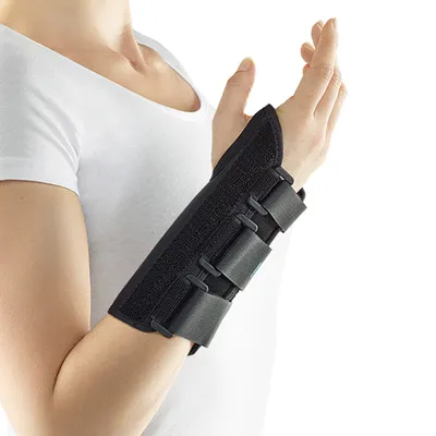 Produktbild von Dynamics Handgelenk Orthese, ohne Daumenfixierung schwarz>>>>Gr. S rechts
