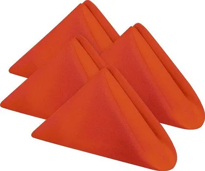 Productafbeelding van Unyqoos® servetten, set van 24, oranje, 43x43 cm, 100% polyester (180 GSM), wasbaar, met afgewerkte randen – ideaal voor bruiloften, feesten en restaurants