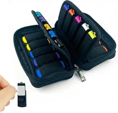 Imagen del producto de Caja de almacenamiento USB para 20 memorias USB: caja negra para guardar memorias USB y dispositivos de almacenamiento, con 20 compartimentos