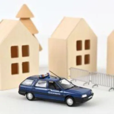 Imagen del producto de NOREV, escala 1:43, Renault 21 Nevada, año 1994, Gendarmería, número de referencia 512138
