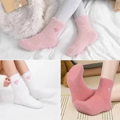 Produktbild von Kuschelsocken Damen, 5 Paar Flauschige Kuschel Socken, Elastizit?t Antiruschsocken, Gr??en 36-42, Dicke Warme Bettsocken Winter Haussocken fš¹r Frauen