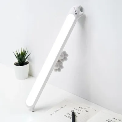 Image de Lampe de bureau magnétique, à fixer sous une étagère, blanche