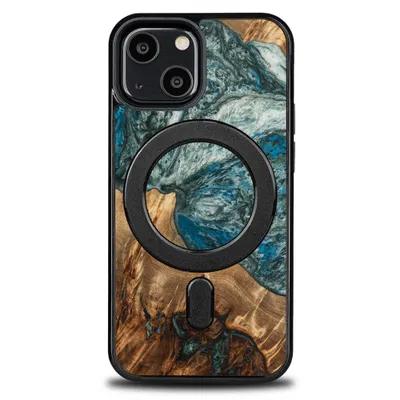 Produktbild von Bewood Unique Case für iPhone 13 Mini - Planeten - Erde mit MagSafe