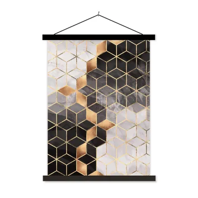 Produktbild von MuchoWow® Textilposter Abstrakt - Würfel - Gold - Muster - Schwarz - Weiß 40x53 cm mit schwarzem Rahmen - Abbildung