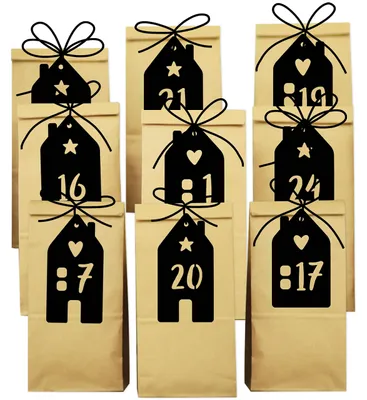 Adventskalender-Bastelset mit 24 Kraftpapier-Tüten und Zahlen