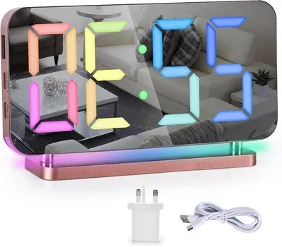 Obrázok produktu pre Digitálne LED hodiny s uhlopriečkou 74 palcov, s RGB nočným osvetlením, 11 farbami, USB-C a 5 úrovňami hlasitosti