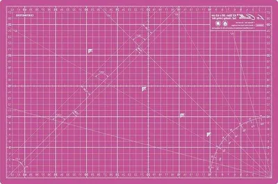 Image de Tapis de découpe Famanu A3, auto-cicatrisant, rose, 45 x 30 cm