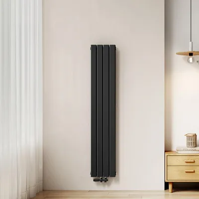 Immagine prodotto di Radiatore a pannello design, modello EMKE, piatto, dimensioni 160 x 30,4 cm, a due strati, potenza 966 W, colore nero