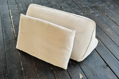 Produktbild von KAWOLA Rückenkissen WIOLO SOFT Cord cremeweiß