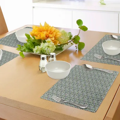 Produktbild von ABAKUHAUS Blume Platzmatten, Ornate Retro Style Artistic Blüten Green Leaves Pattern, Tiscjdeco aus Farbfesten Stoff für das Esszimmer und Küch, Mehrfarbig