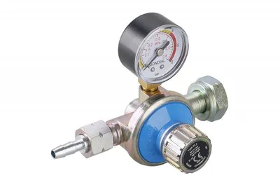 Produktbild von Gasdruckregler 0,5-4bar Manometer einstellbar, geeignet für Gasbrenner, W21,8