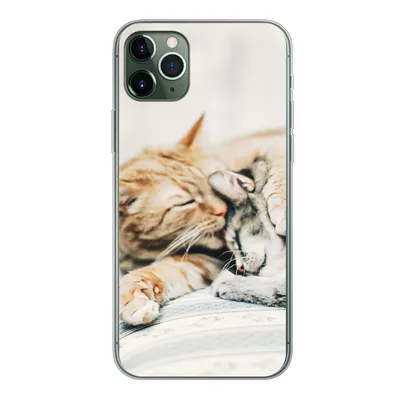 Produktbild von MuchoWow® Handyhülle Schutzhülle Hülle für iPhone 11 Pro Max Katzen - Sofa - Wohnzimmer Silikon Softcase Handy Hülle - Schutz