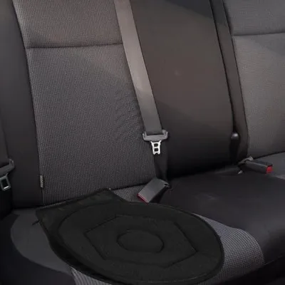 Produktbild von Gepolstertes, drehbares Autositzkissen aus Faltenstoff mit rutschfestem, ergonomischem Polster für ältere Menschen und Schwangere
